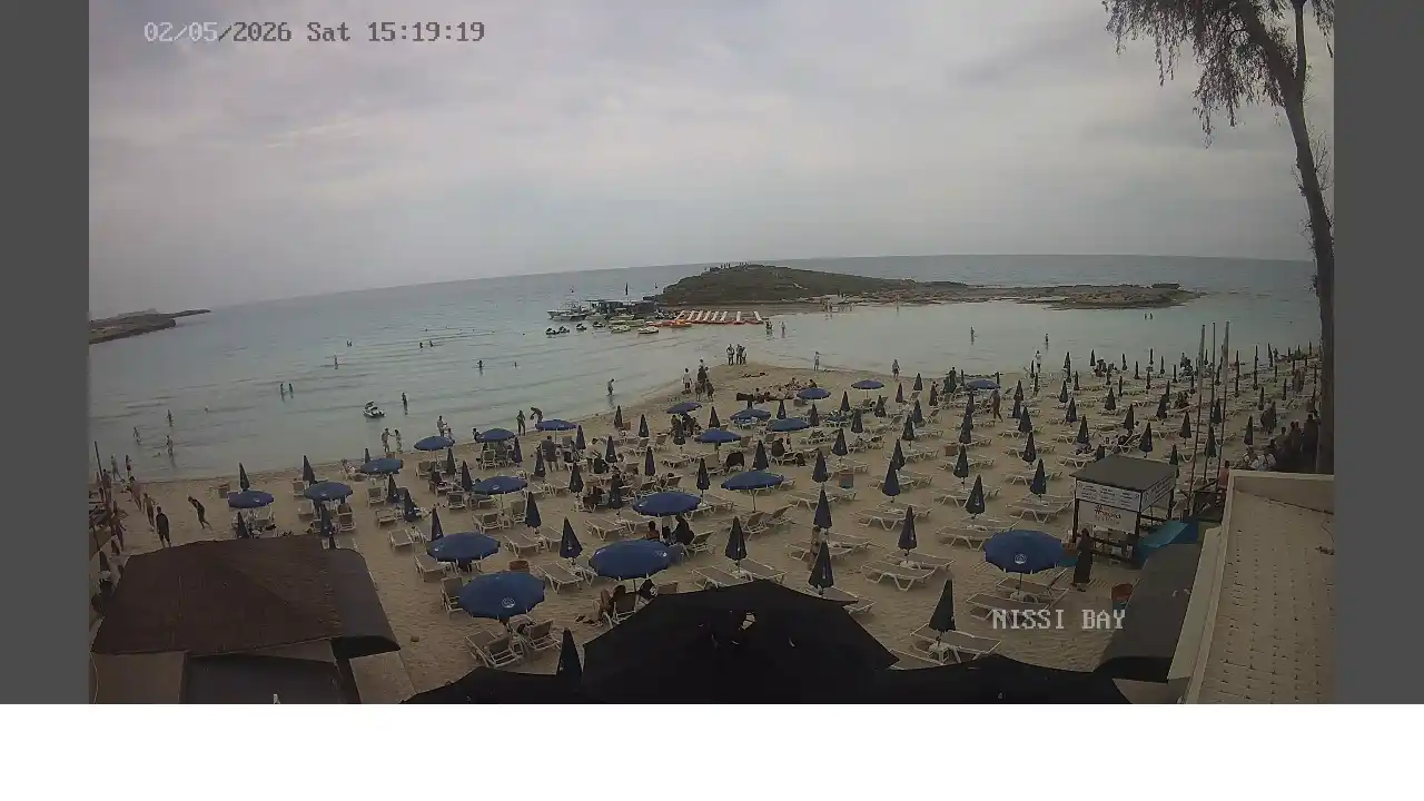 Webcam snapshot from :city — May 2, 2026 11:00