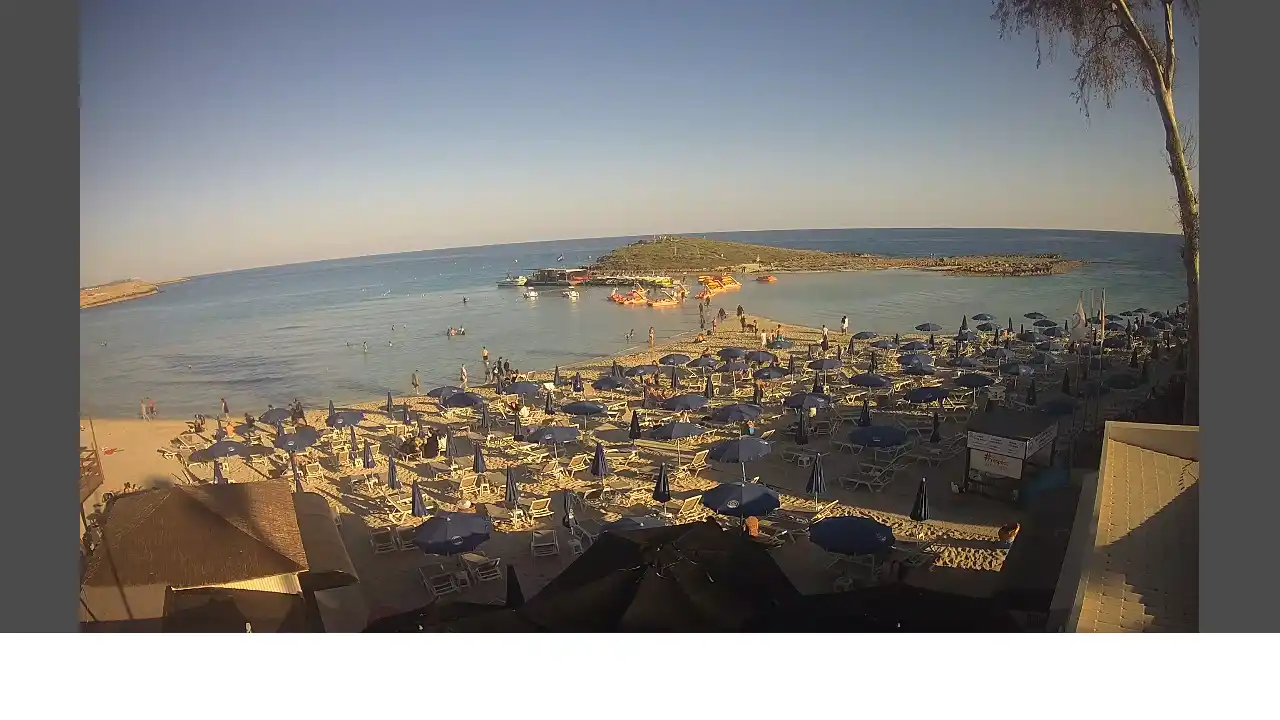 Webcam snapshot from :city — May 7, 2026 15:00