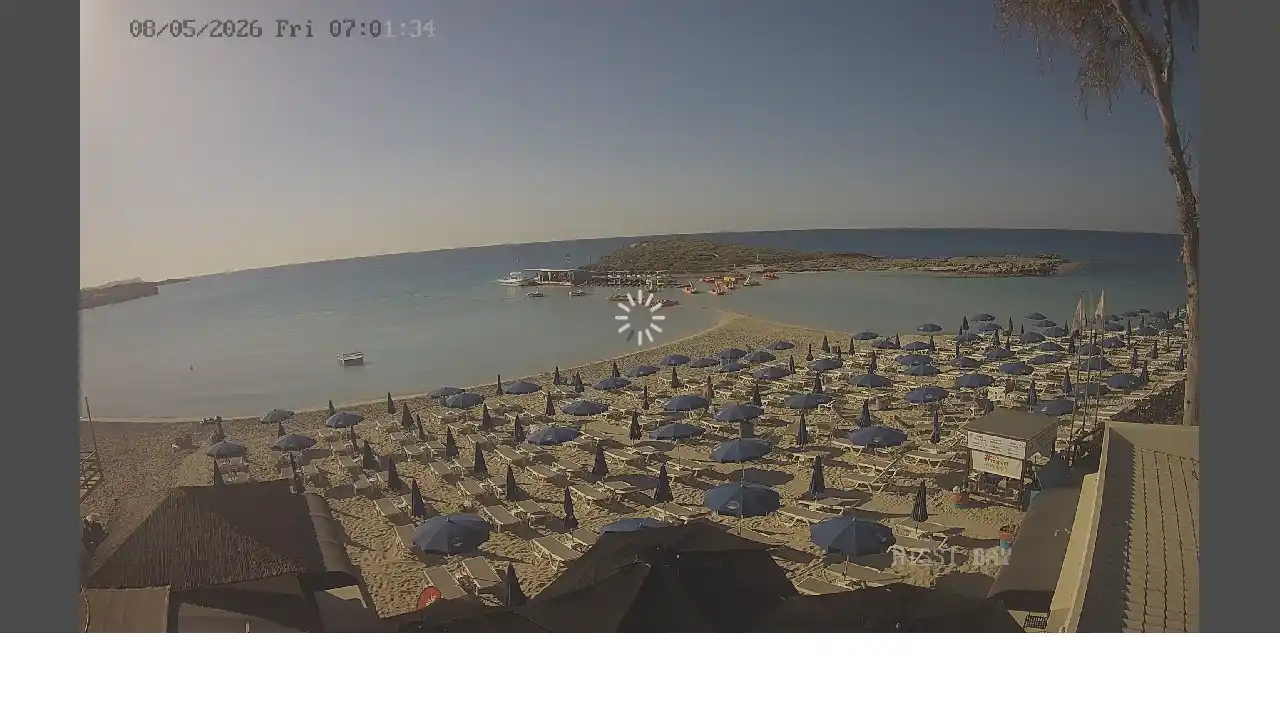 Webcam snapshot from :city — May 8, 2026 05:00