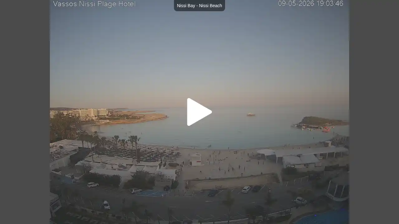 Webcam snapshot from :city — May 9, 2026 16:00
