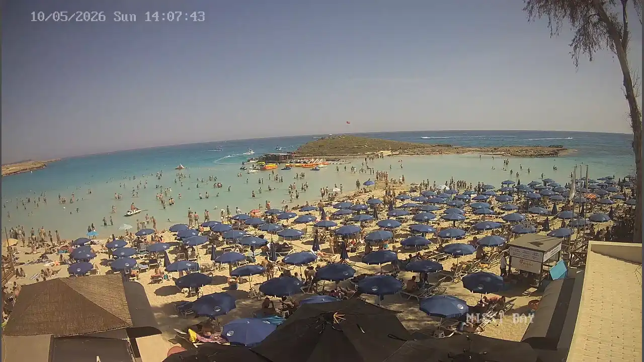 Webcam snapshot from :city — May 10, 2026 12:00