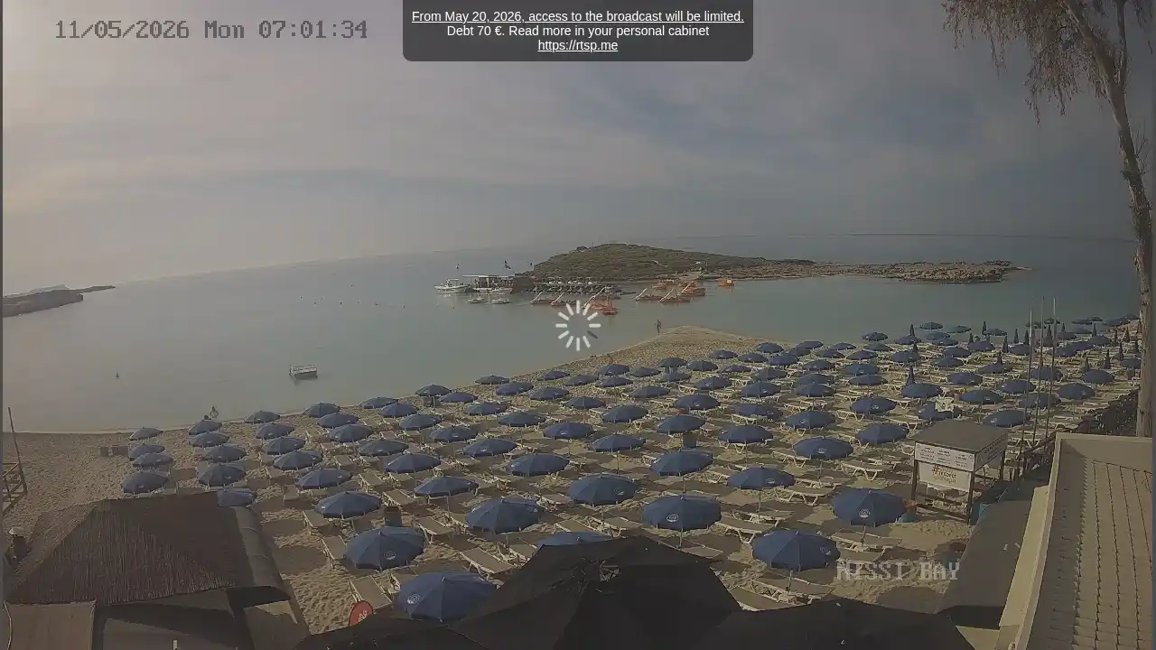 Webcam snapshot from :city — May 11, 2026 05:00