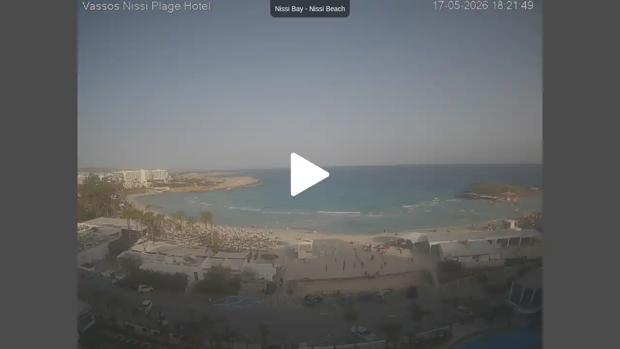 Webcam snapshot from :city — May 17, 2026 16:00