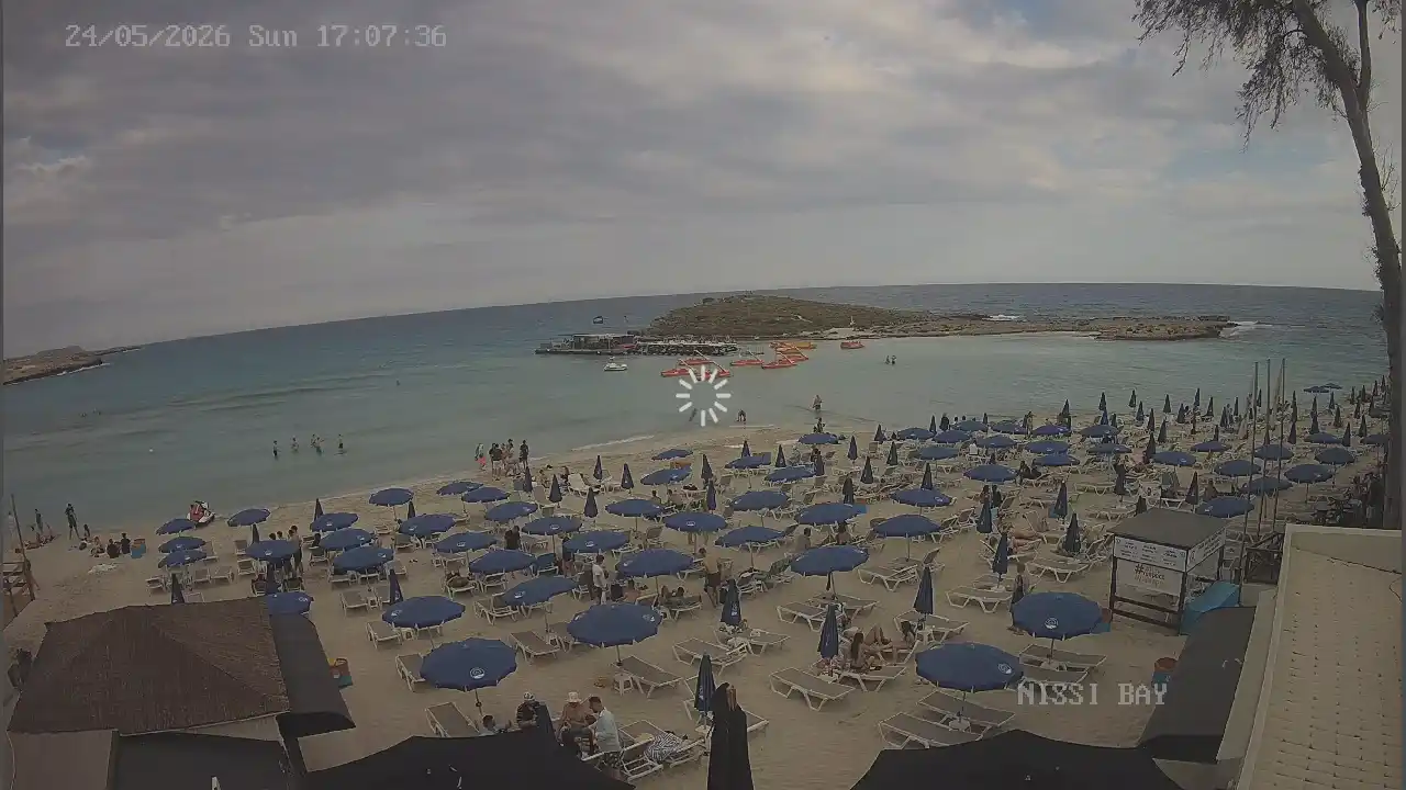 Webcam snapshot from :city — May 24, 2026 15:00