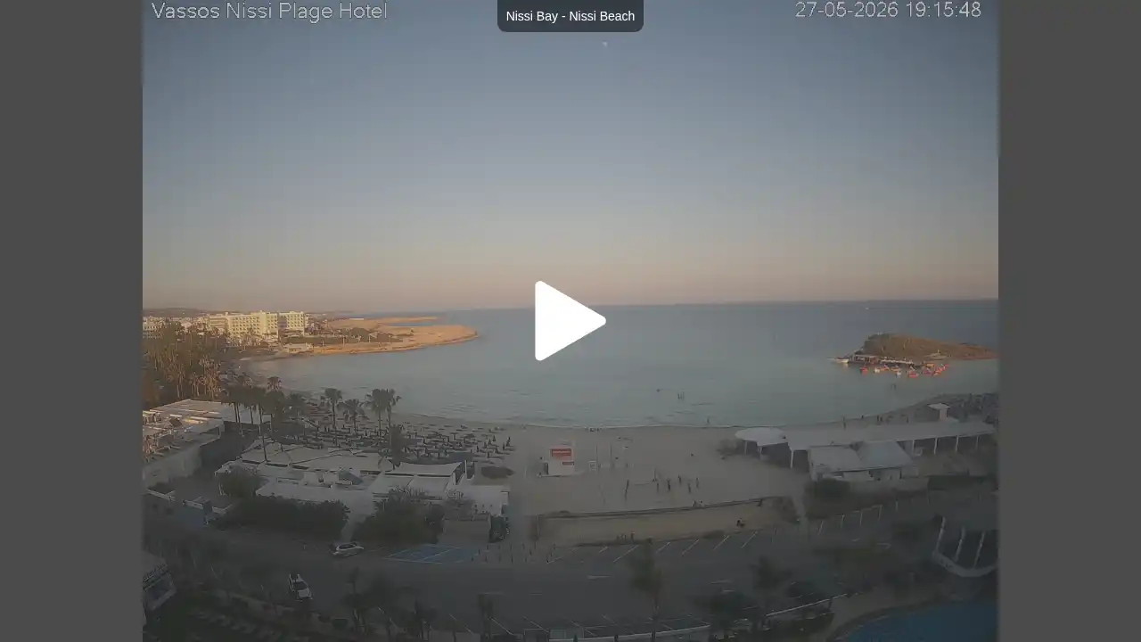 Webcam snapshot from :city — May 27, 2026 17:00