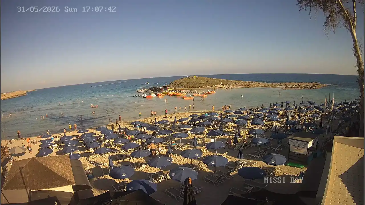 Webcam snapshot from :city — May 31, 2026 15:00