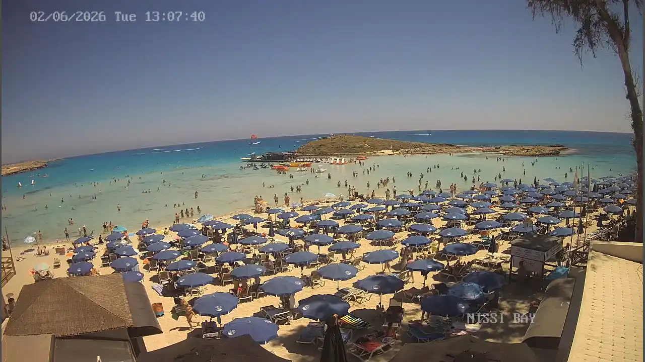 Webcam snapshot from :city — June 2, 2026 11:00