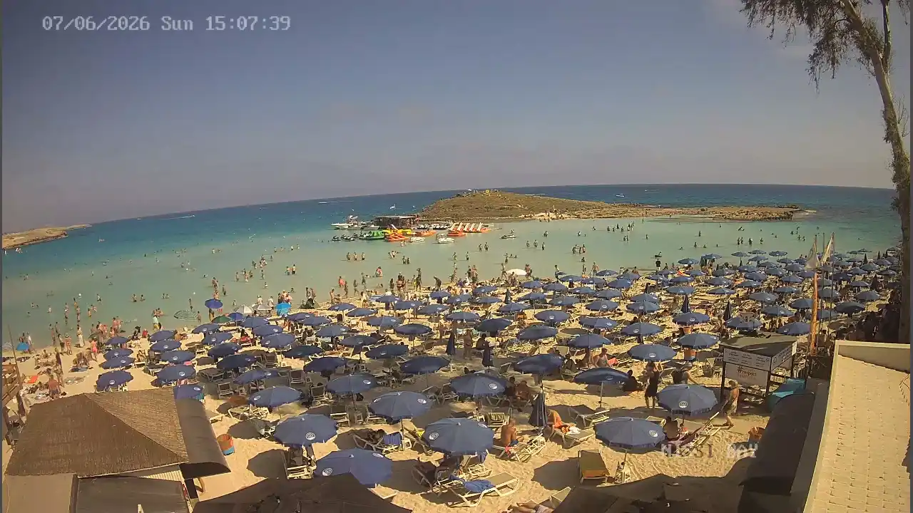 Webcam snapshot from :city — June 7, 2026 13:00