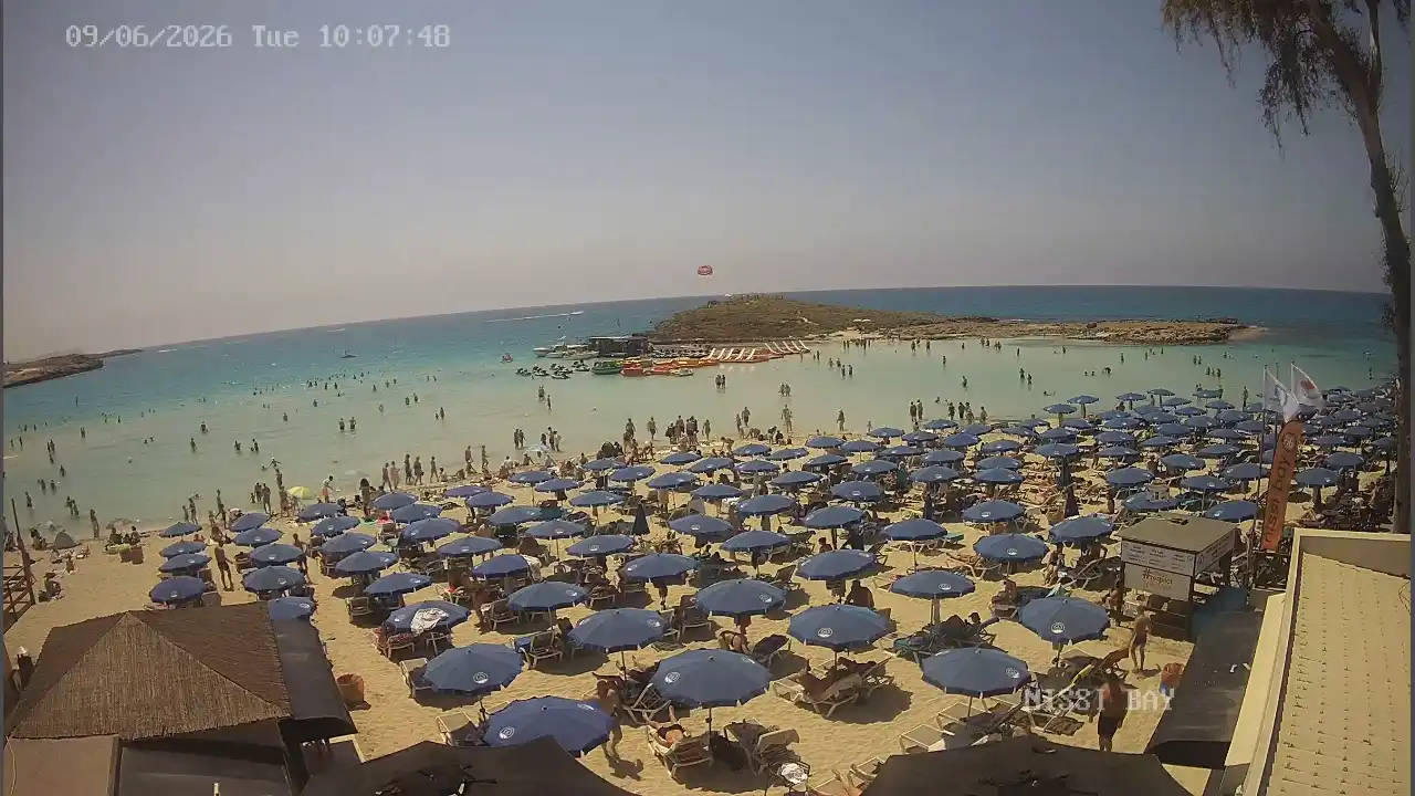 Webcam snapshot from :city — June 9, 2026 08:00