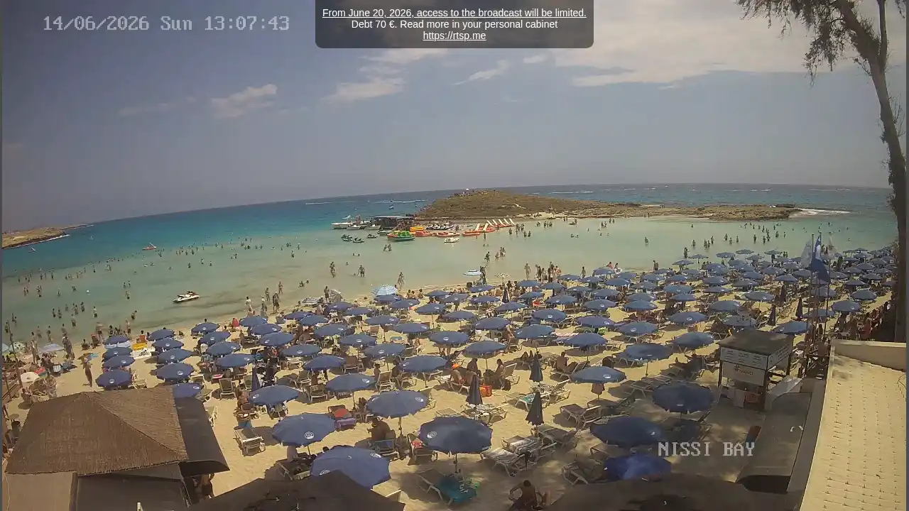Webcam snapshot from :city — June 14, 2026 11:00