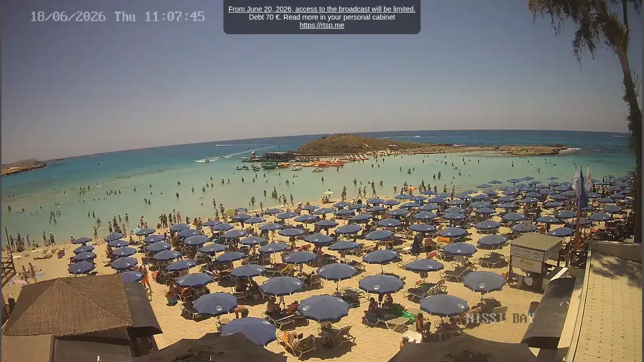 Webcam snapshot from :city — June 18, 2026 09:00