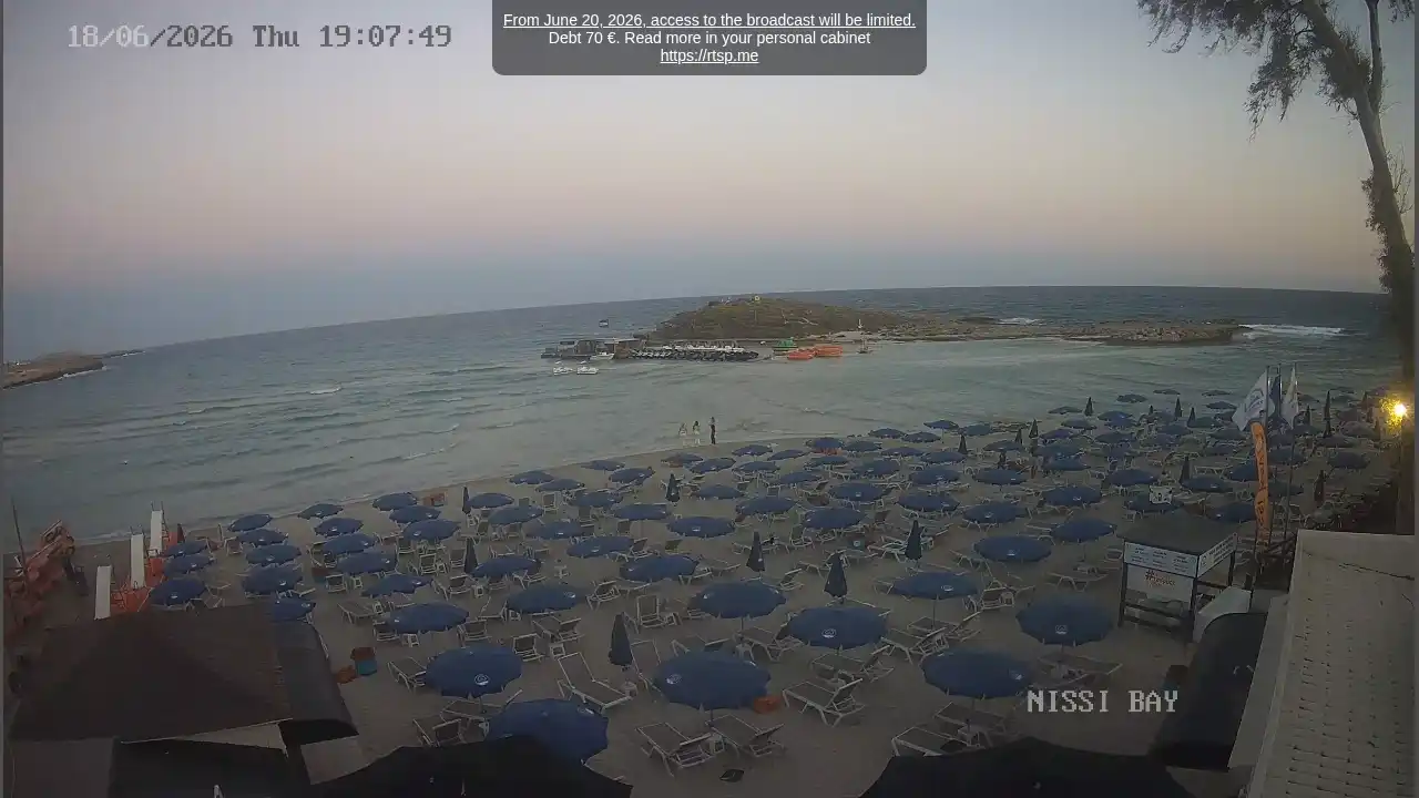 Webcam snapshot from :city — June 18, 2026 17:00