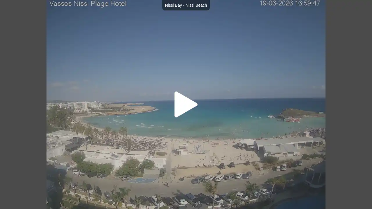 Webcam snapshot from :city — June 19, 2026 14:00