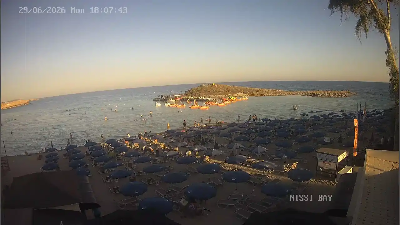 Webcam snapshot from :city — June 29, 2026 16:00