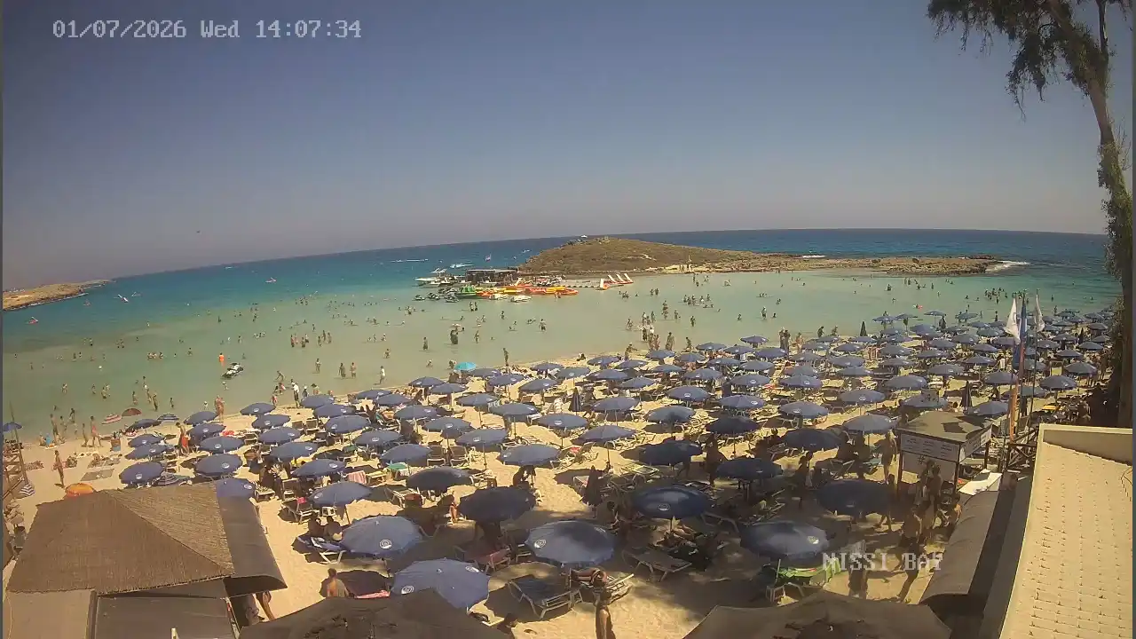 Webcam snapshot from :city — July 1, 2026 12:00