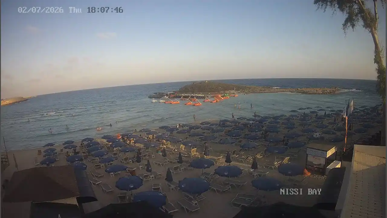 Webcam snapshot from :city — July 2, 2026 16:00