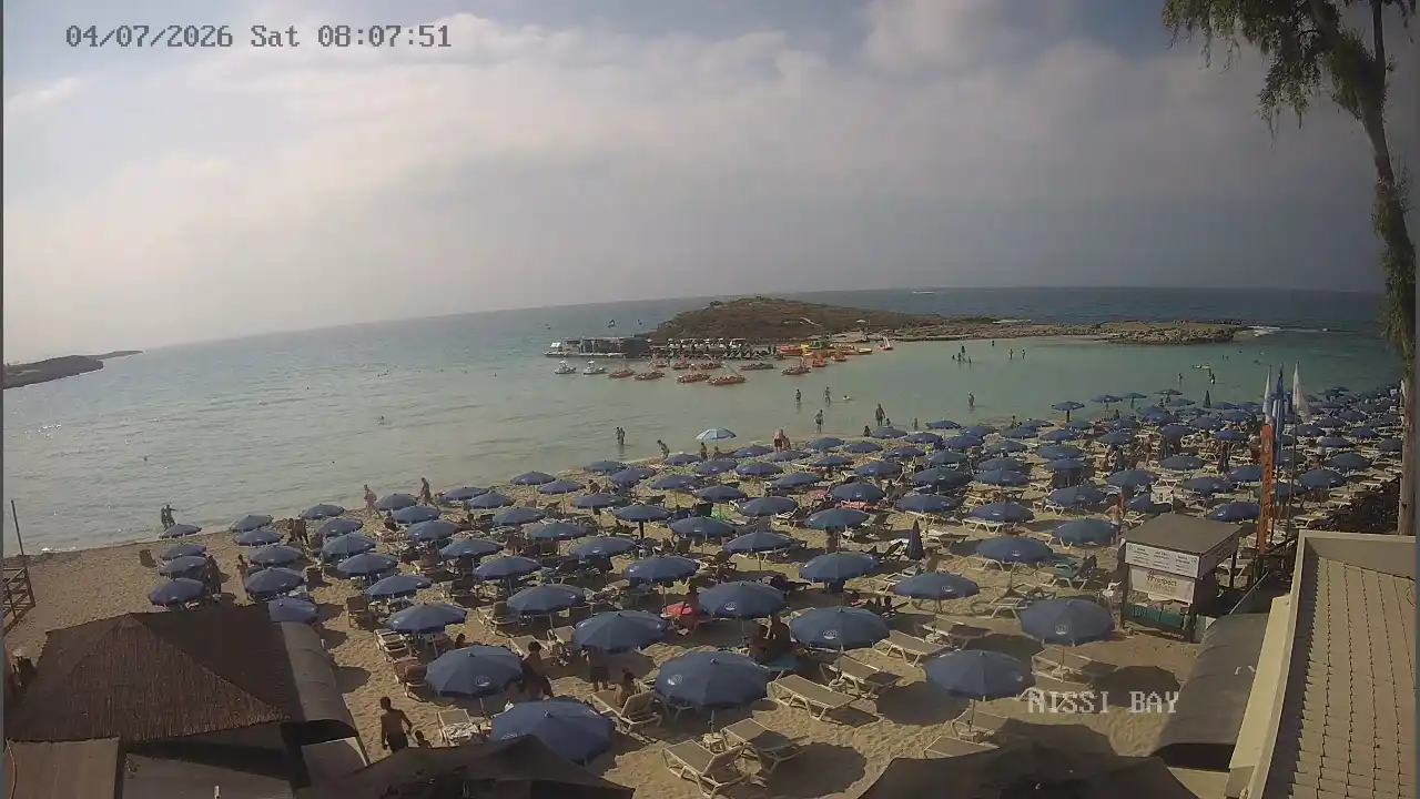 Webcam snapshot from :city — July 4, 2026 06:00