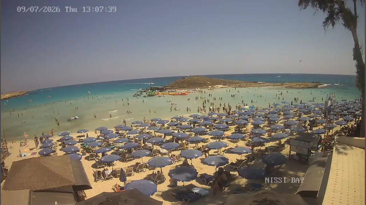 Webcam snapshot from :city — July 9, 2026 11:00