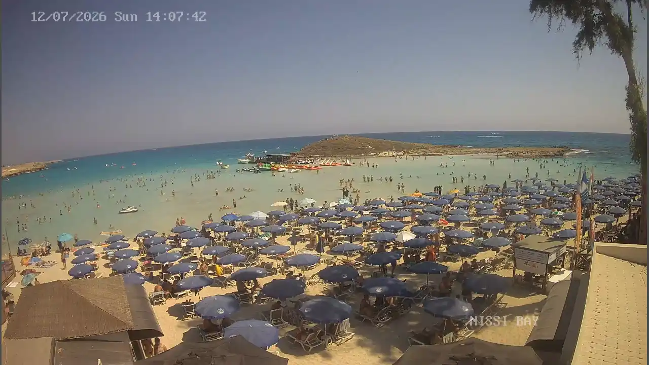 Webcam snapshot from :city — July 12, 2026 12:00
