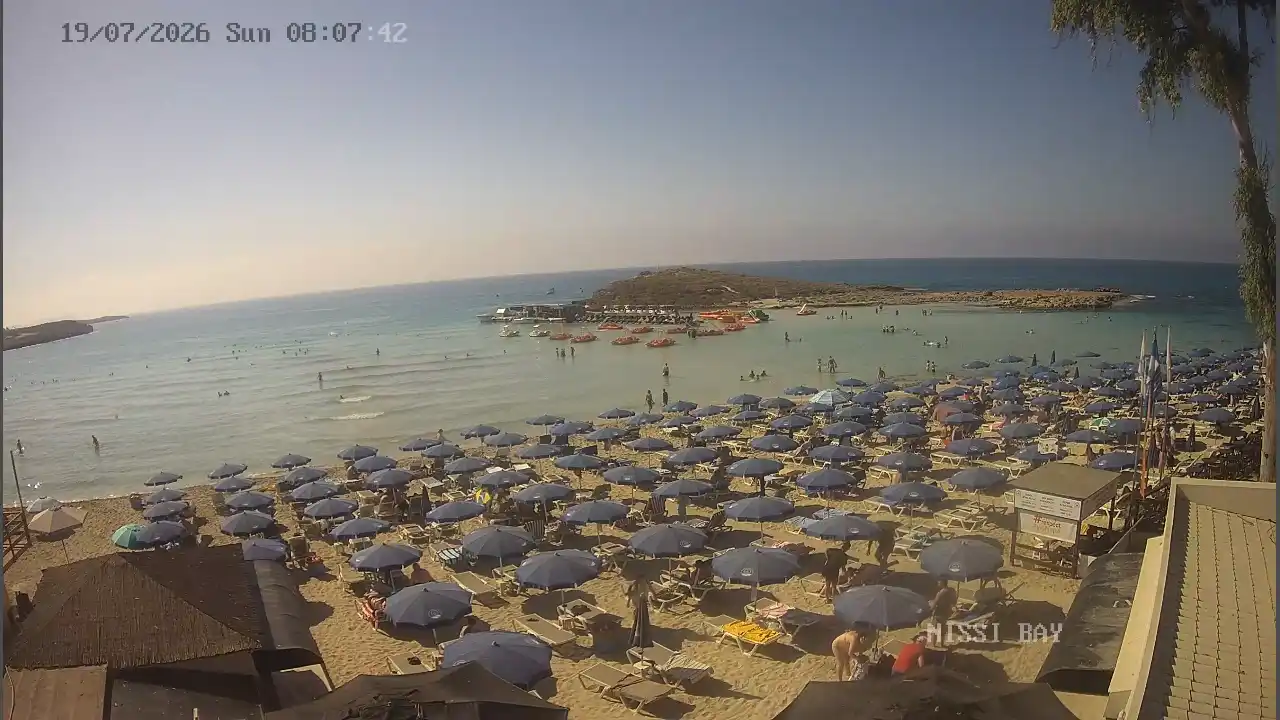 Webcam snapshot from :city — July 19, 2026 06:00