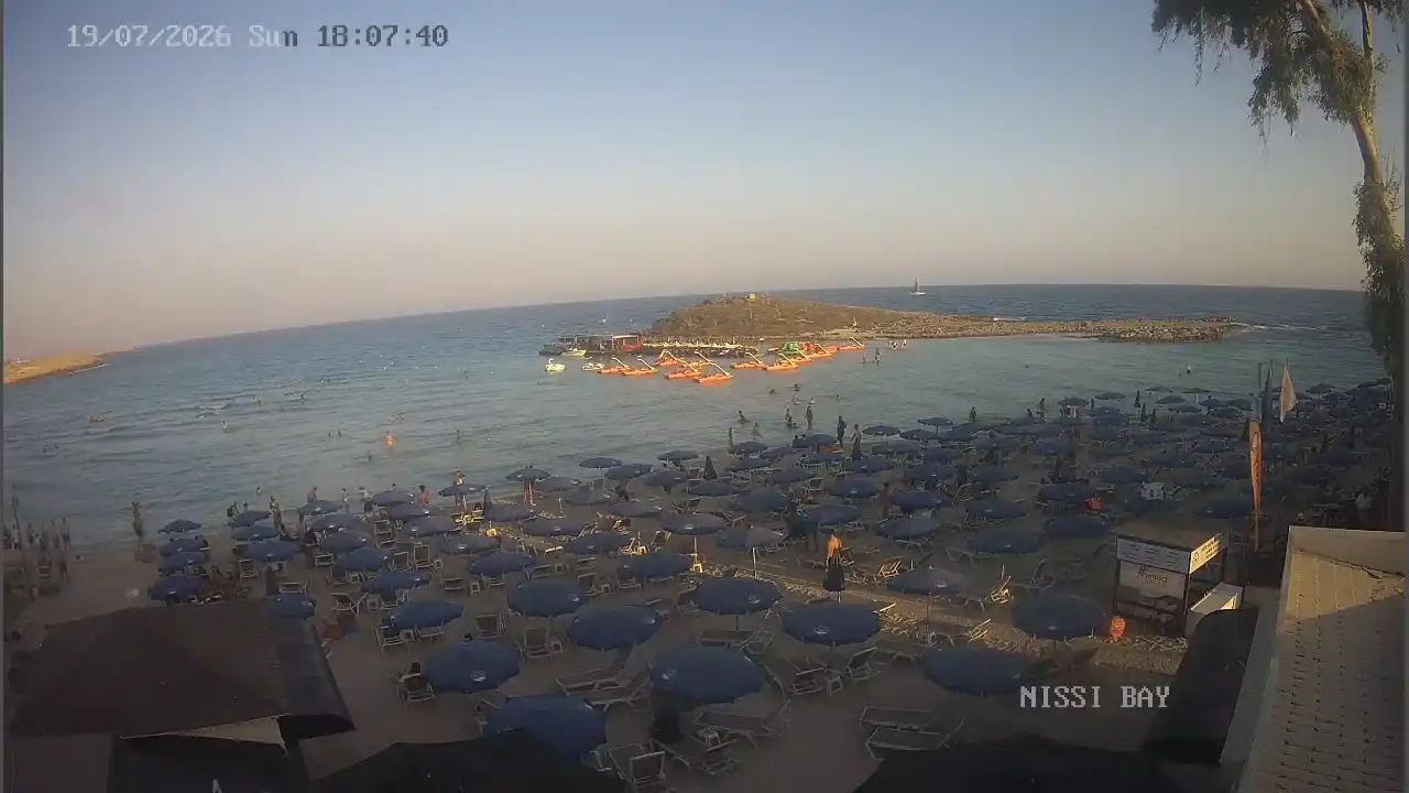 Webcam snapshot from :city — July 19, 2026 16:00
