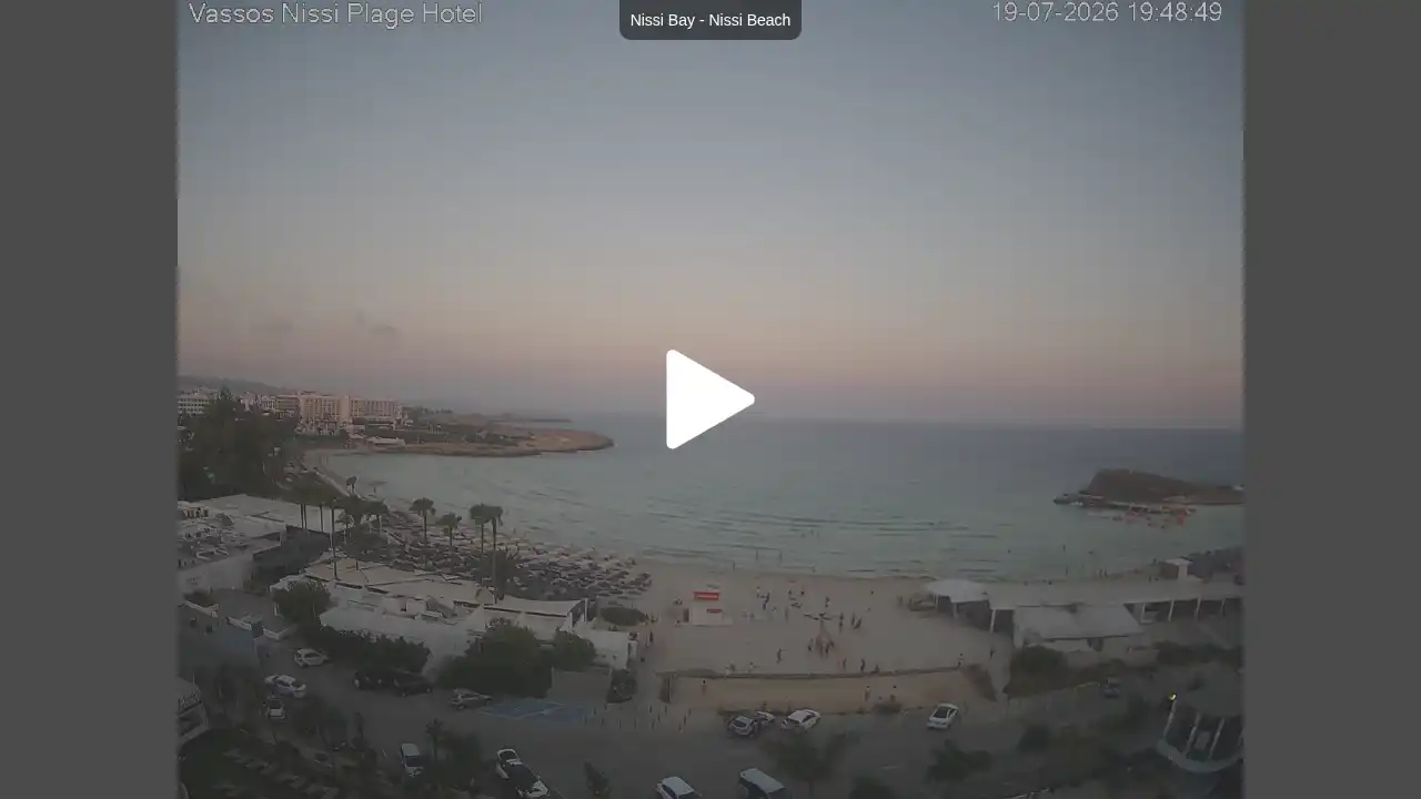 Webcam snapshot from :city — July 19, 2026 17:00