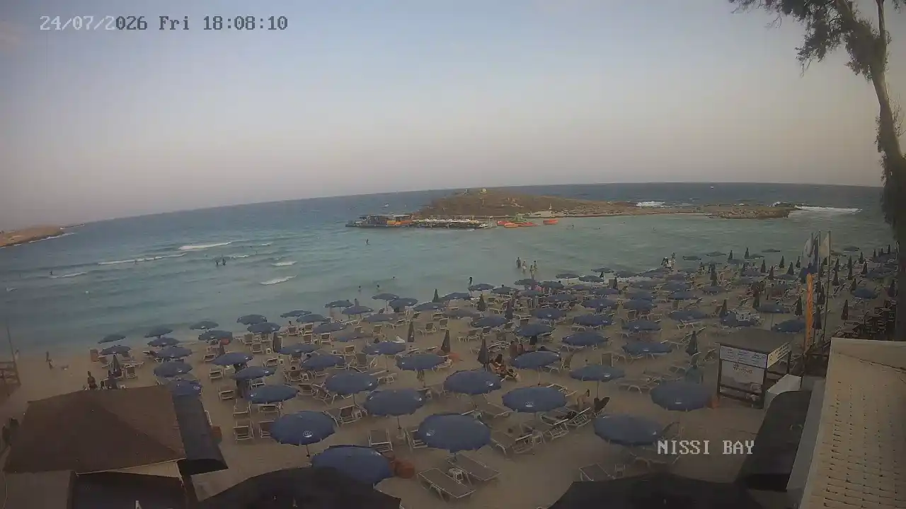 Webcam snapshot from :city — July 24, 2026 16:00