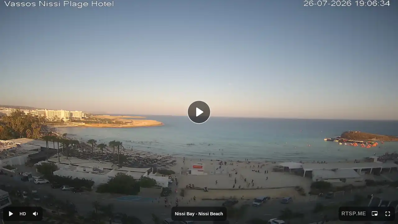 Webcam snapshot from :city — July 26, 2026 16:00