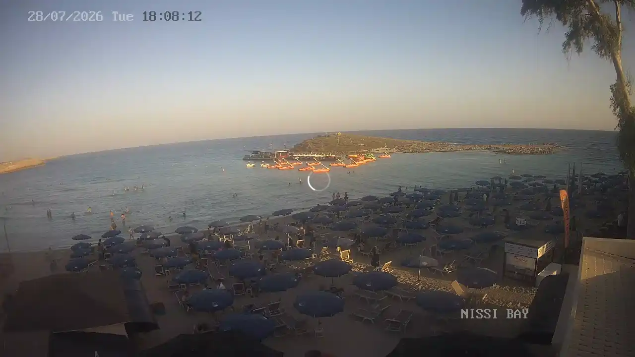 Webcam snapshot from :city — July 28, 2026 16:00