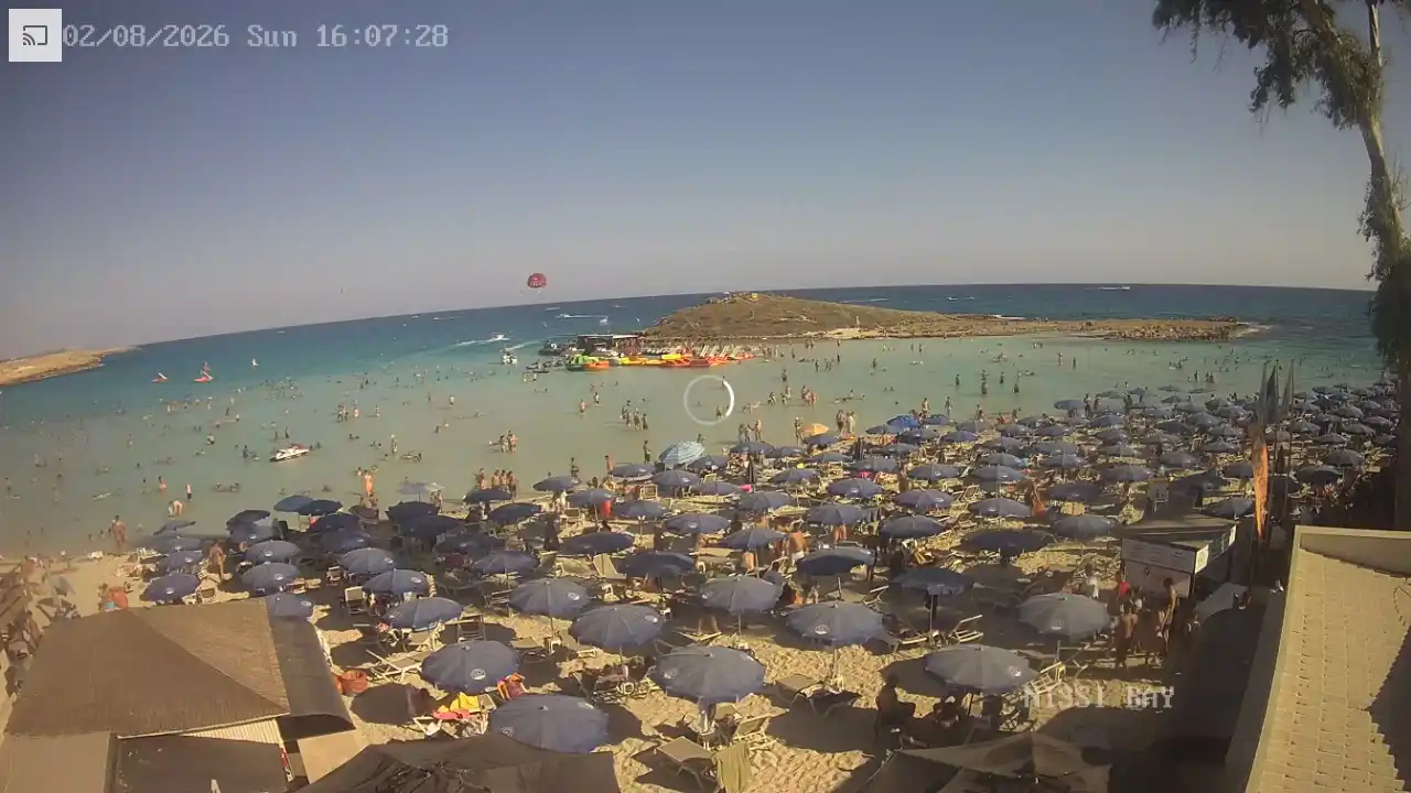 Webcam snapshot from :city — August 2, 2026 14:00