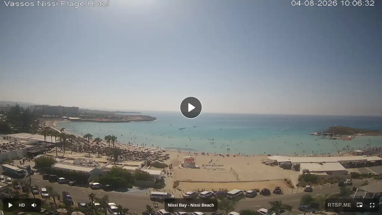 Webcam snapshot from :city — August 4, 2026 07:00