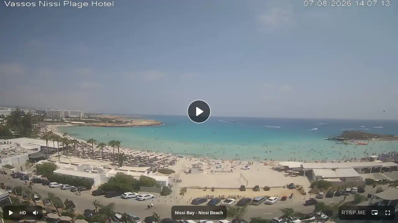 Webcam snapshot from :city — August 7, 2026 11:00