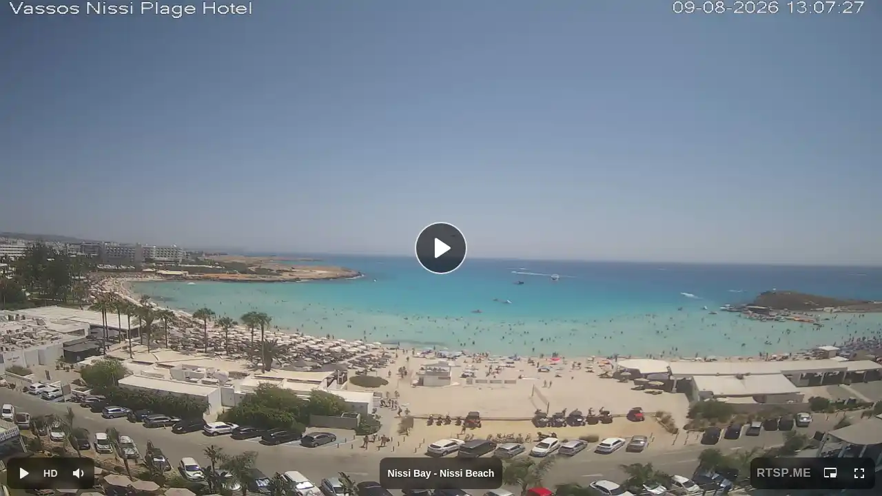 Webcam snapshot from :city — August 9, 2026 10:00