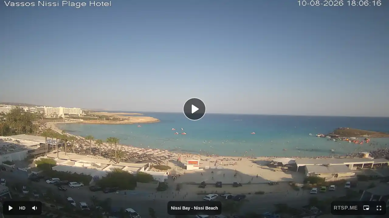 Webcam snapshot from :city — August 10, 2026 15:00