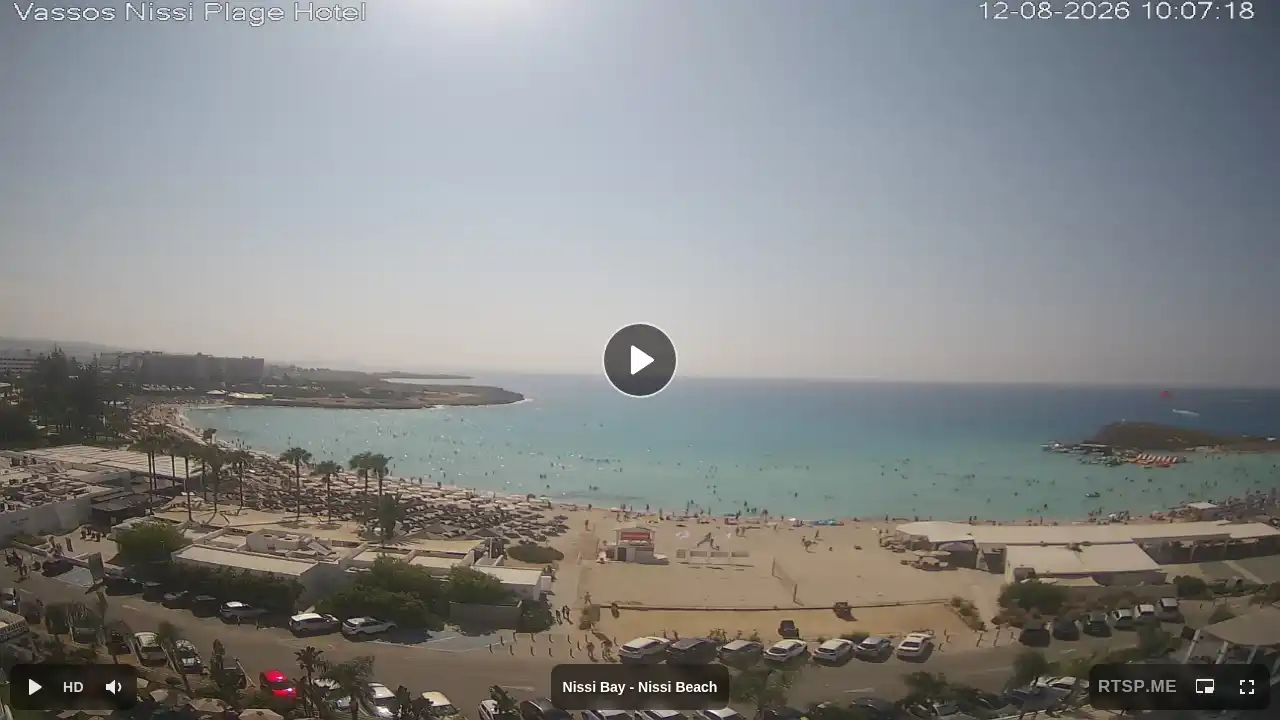 Webcam snapshot from :city — August 12, 2026 07:00