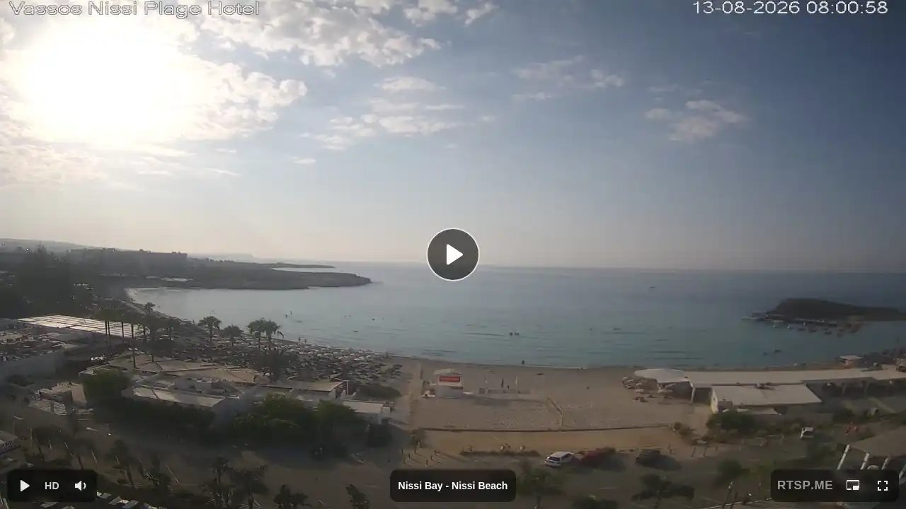 Webcam snapshot from :city — August 13, 2026 05:00