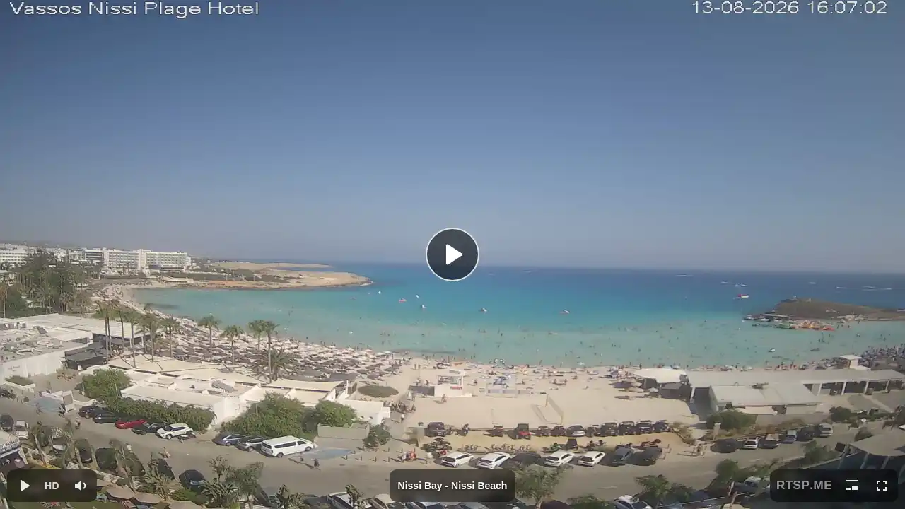 Webcam snapshot from :city — August 13, 2026 13:00