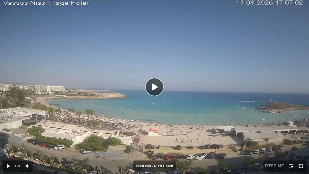 Webcam snapshot from :city — August 13, 2026 14:00