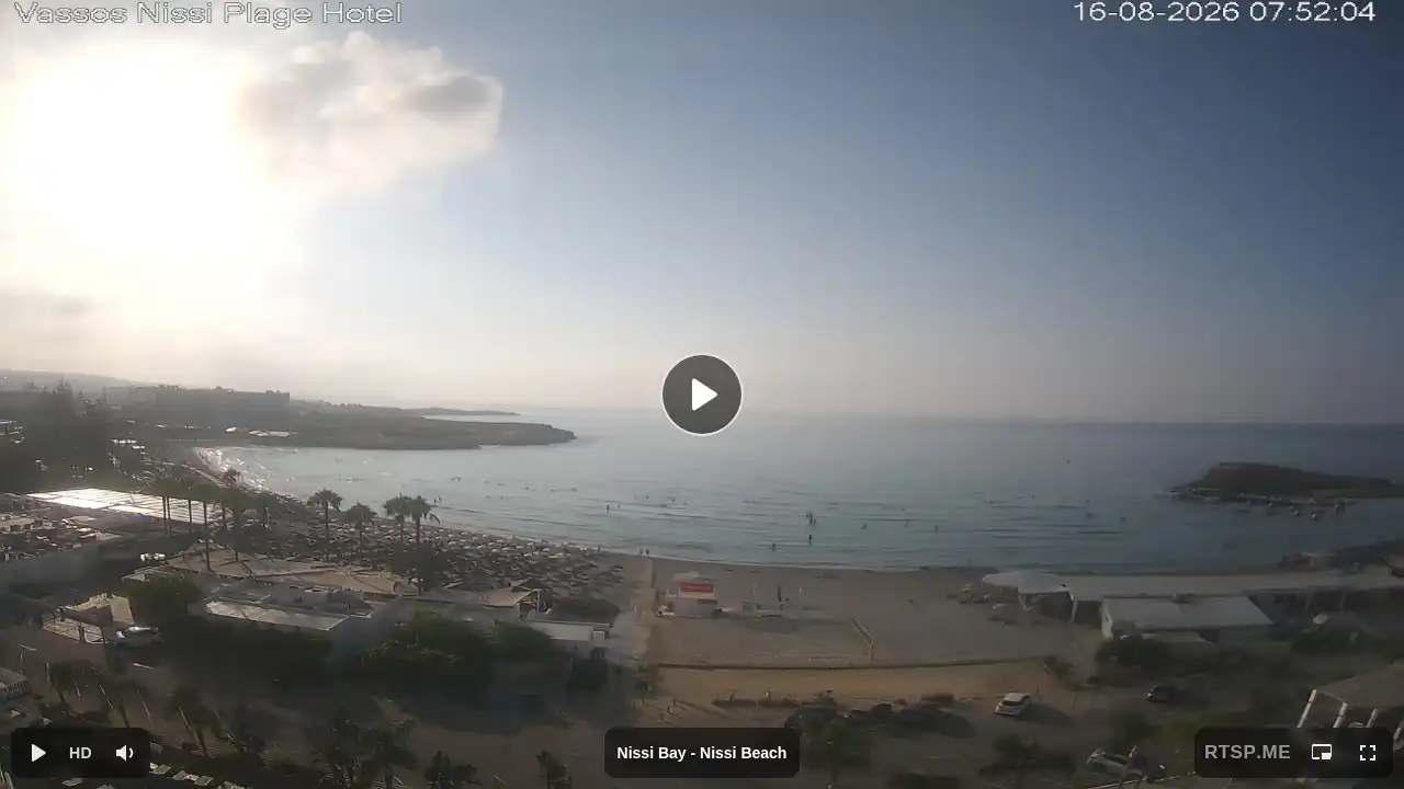 Webcam snapshot from :city — August 16, 2026 05:00