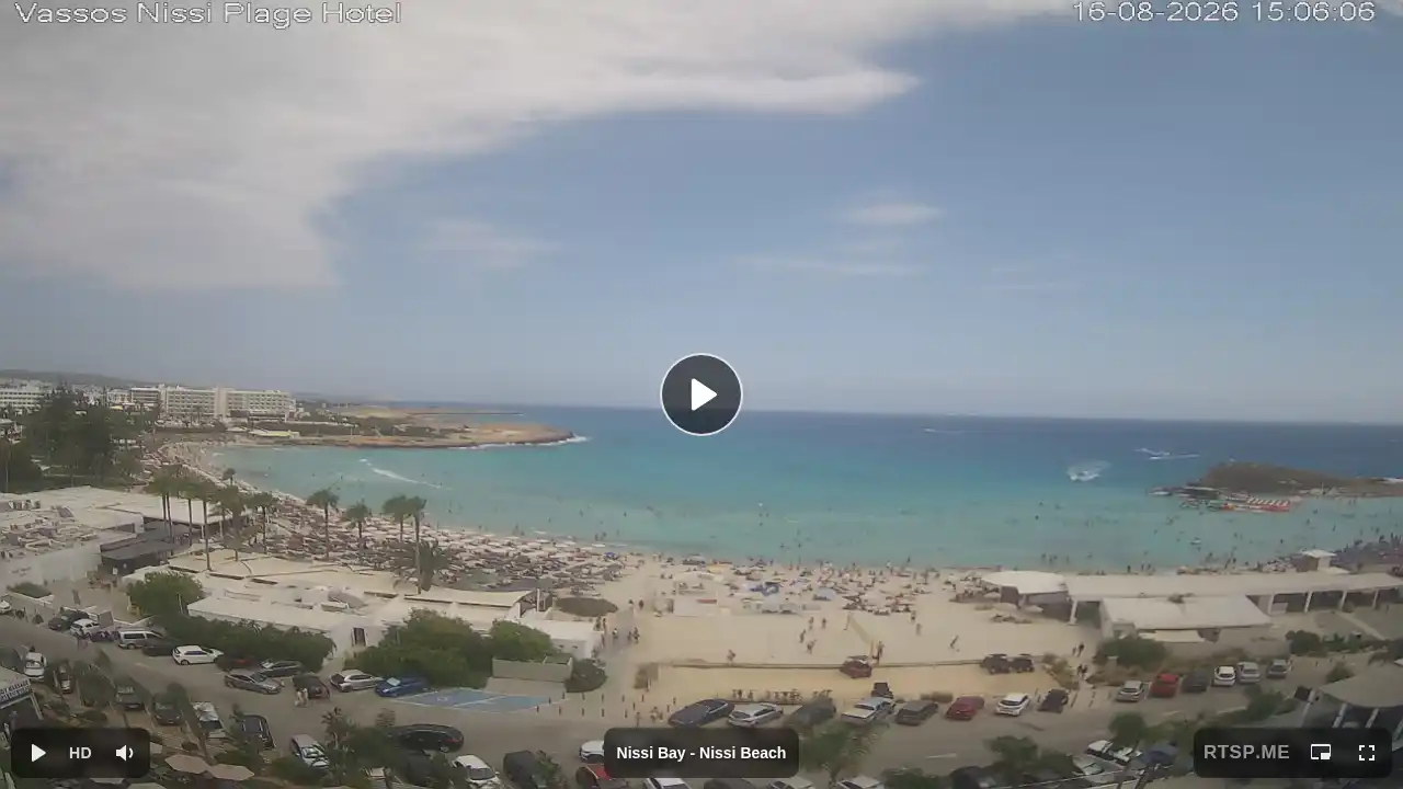Webcam snapshot from :city — August 16, 2026 12:00