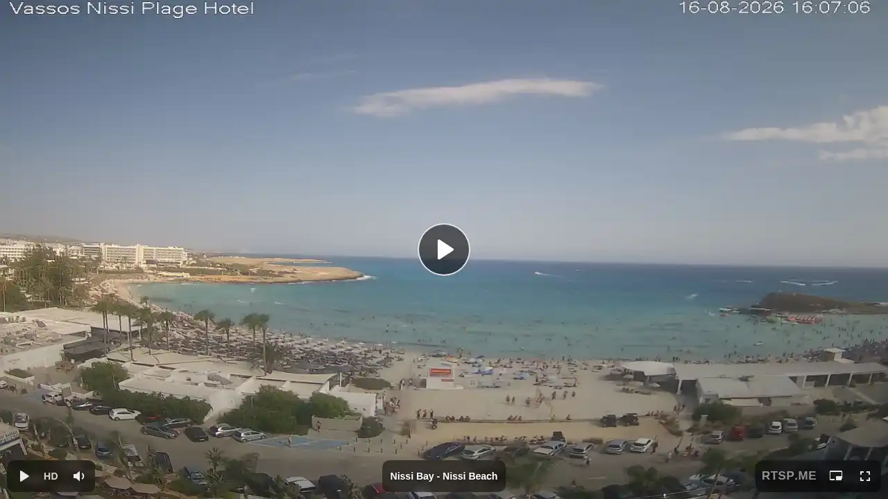 Webcam snapshot from :city — August 16, 2026 13:00