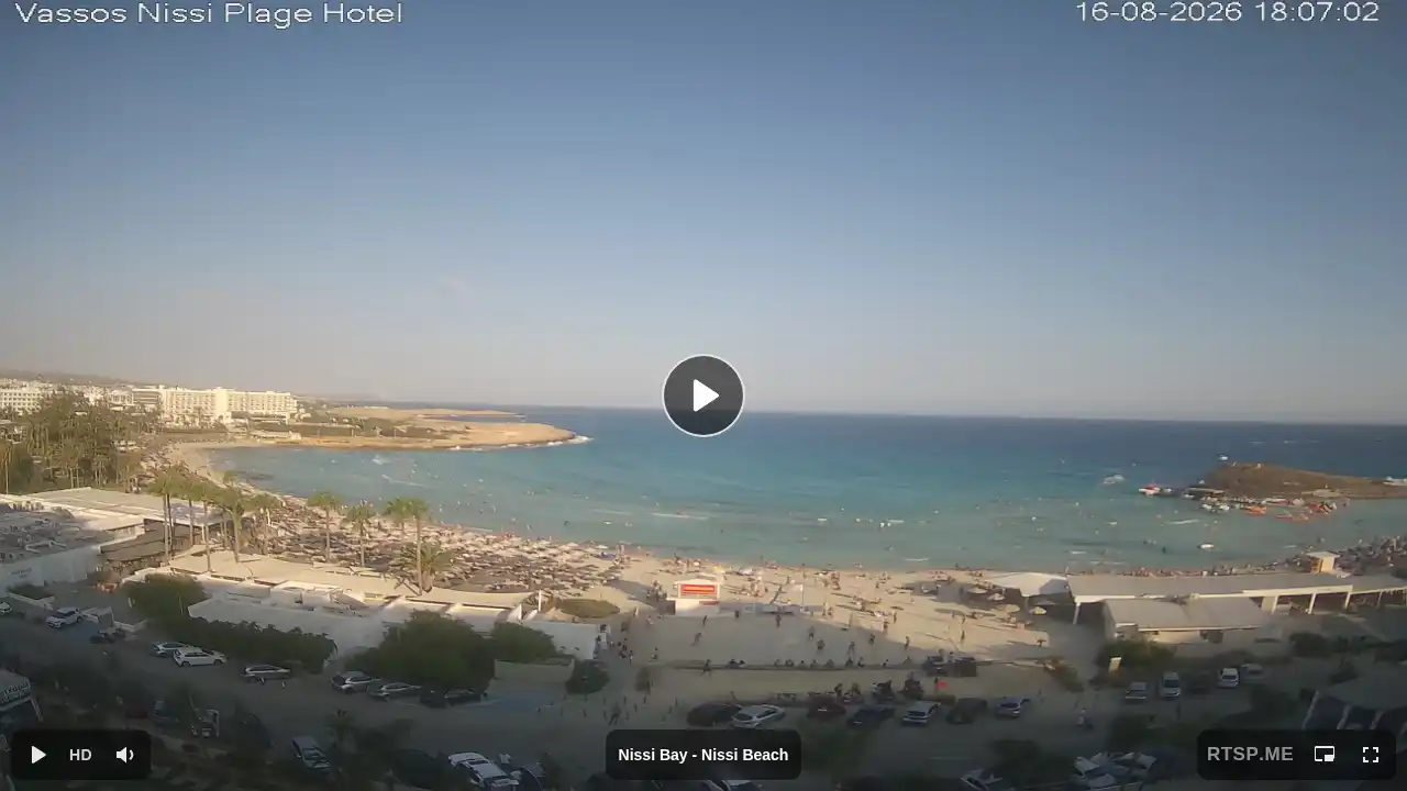 Webcam snapshot from :city — August 16, 2026 15:00