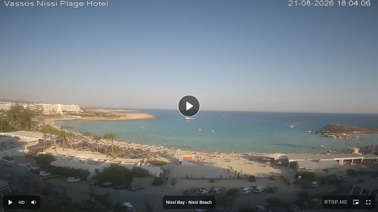 Webcam snapshot from :city — August 21, 2026 15:00