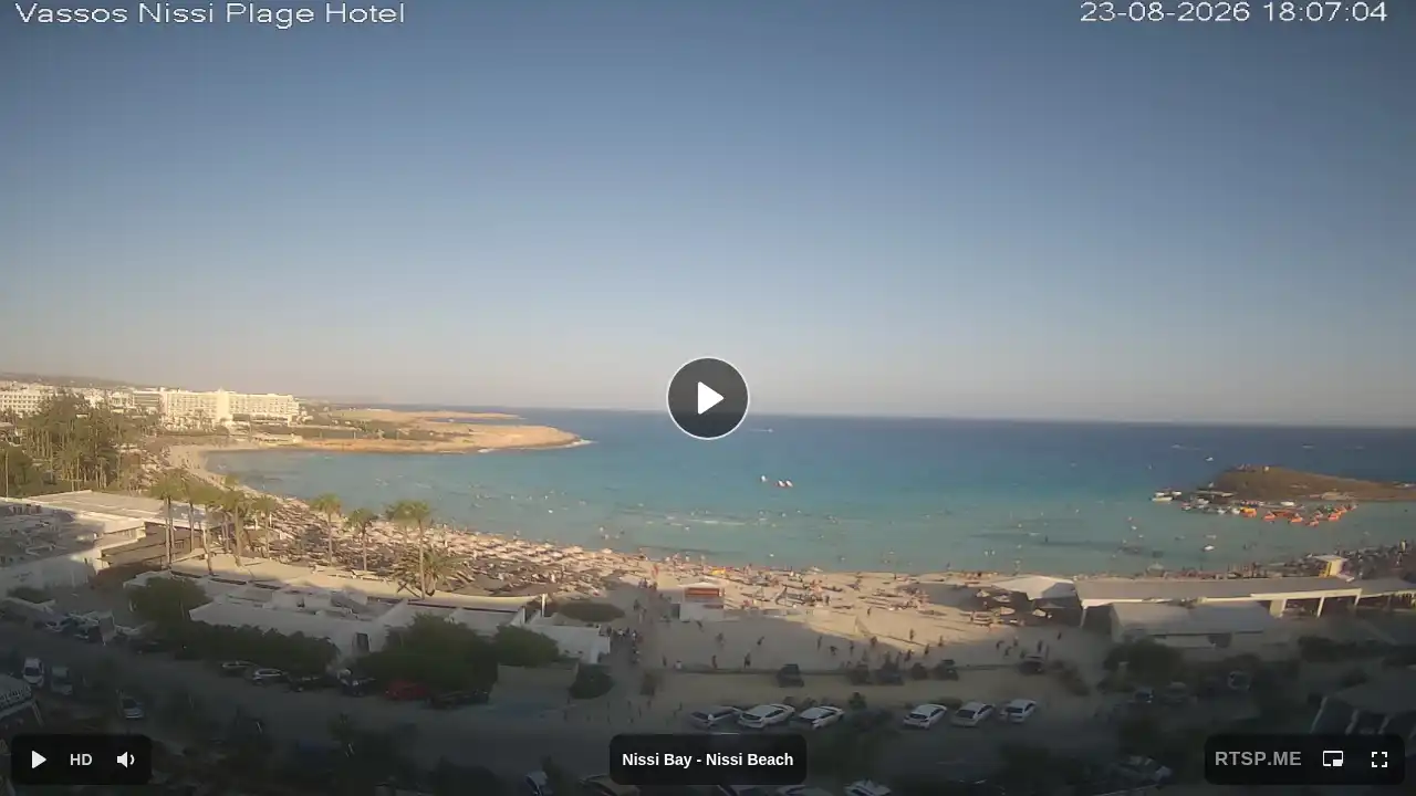 Webcam snapshot from :city — August 23, 2026 15:00