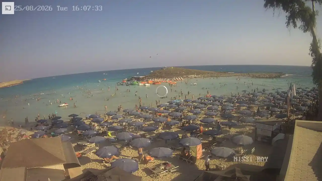 Webcam snapshot from :city — August 25, 2026 14:00