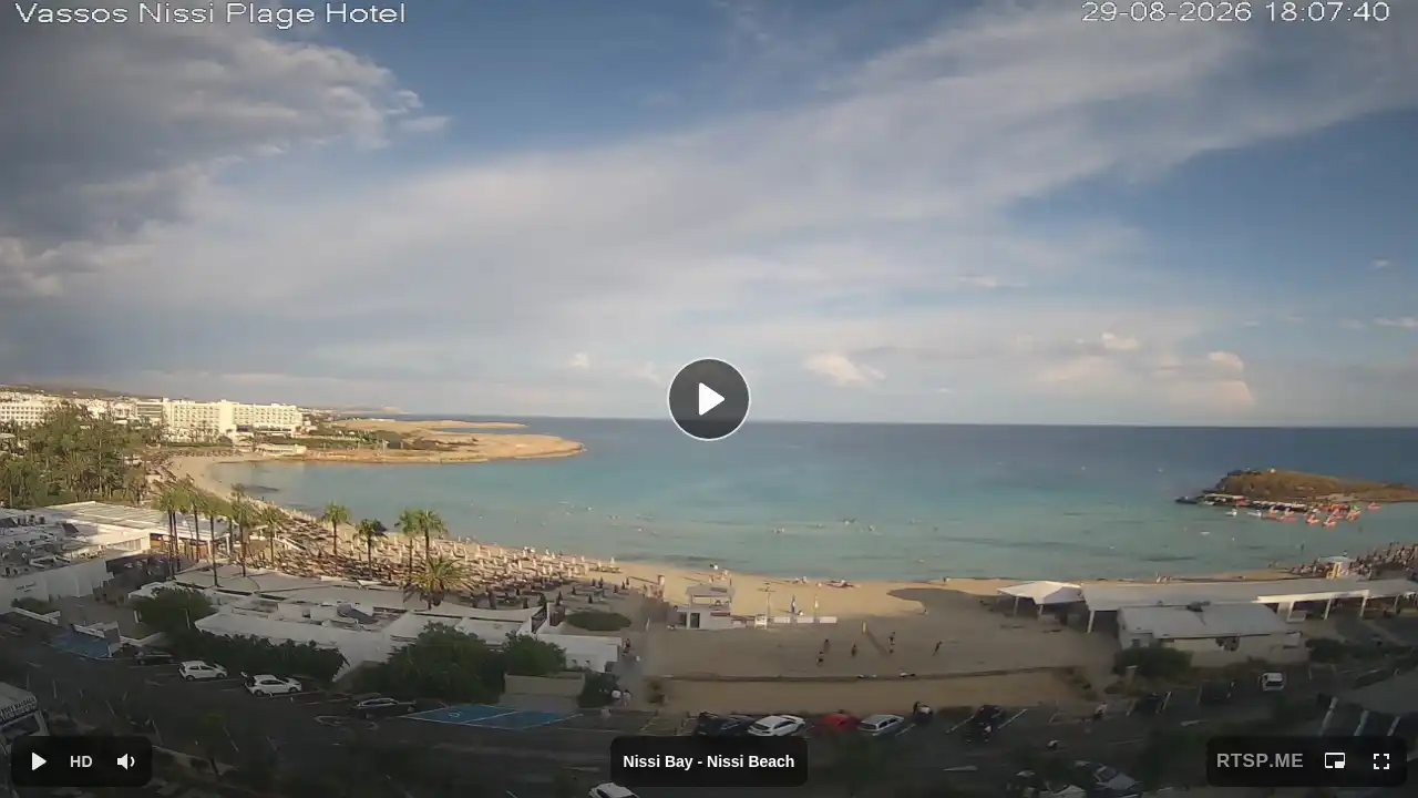 Webcam snapshot from :city — August 29, 2026 15:00