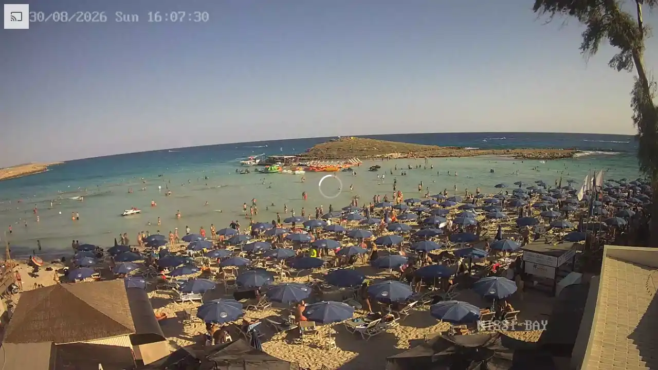 Webcam snapshot from :city — August 30, 2026 14:00