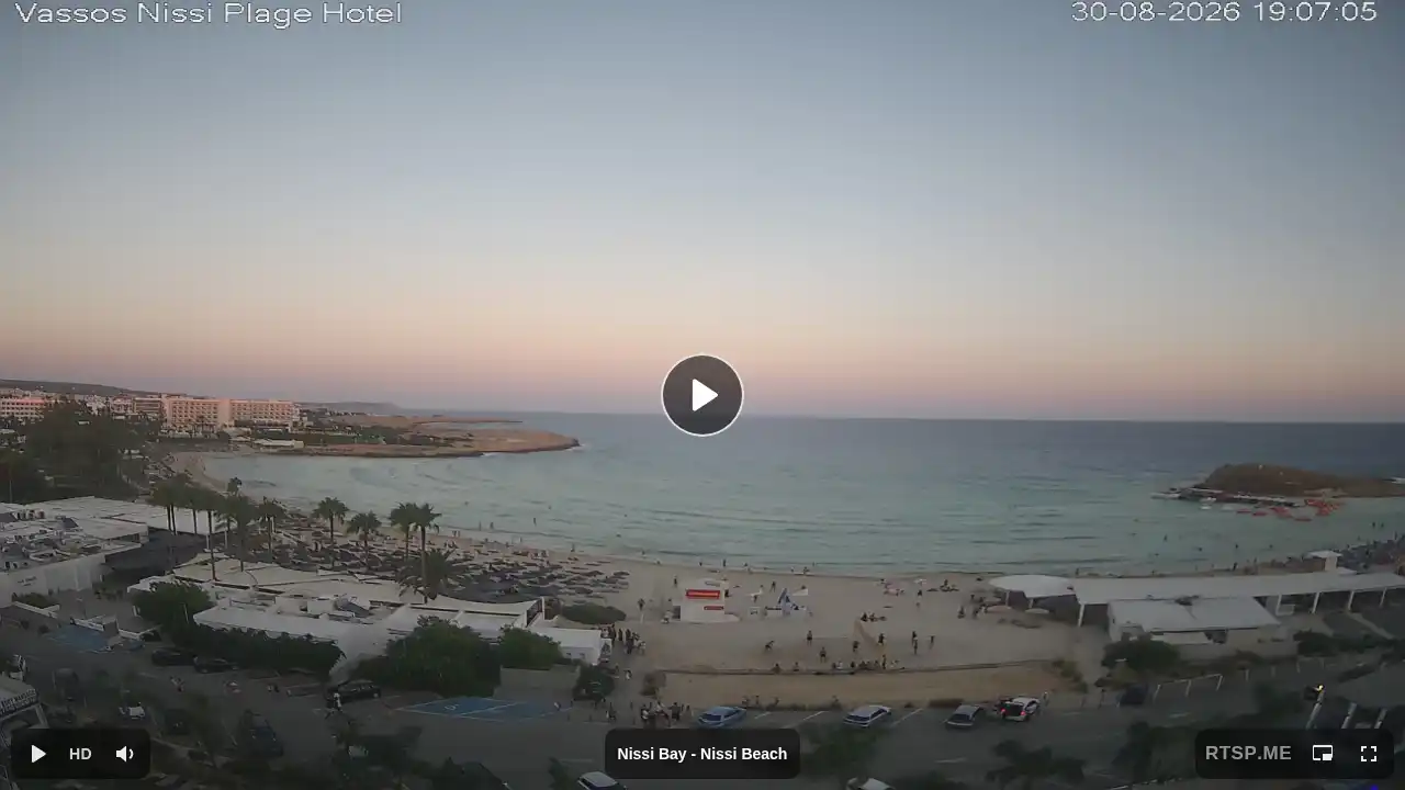 Webcam snapshot from :city — August 30, 2026 16:00