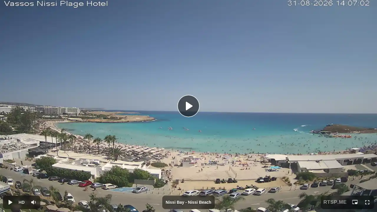 Webcam snapshot from :city — August 31, 2026 11:00