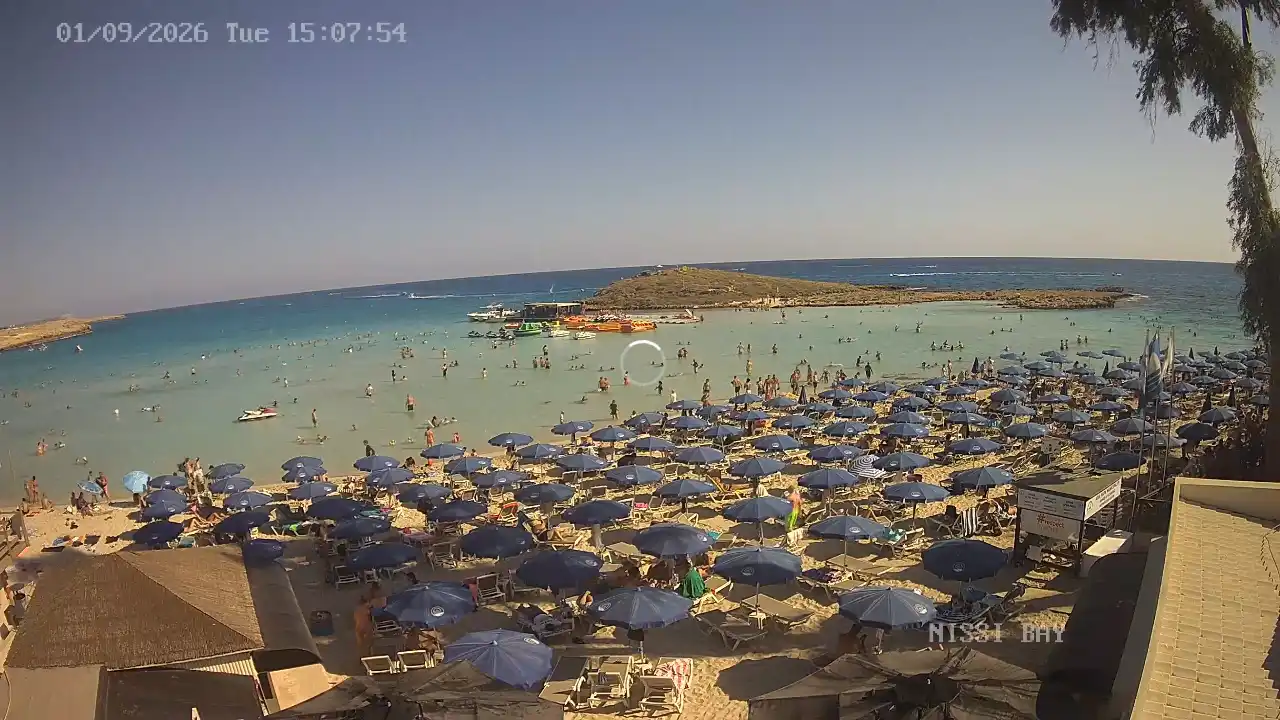 Webcam snapshot from :city — September 1, 2026 13:00